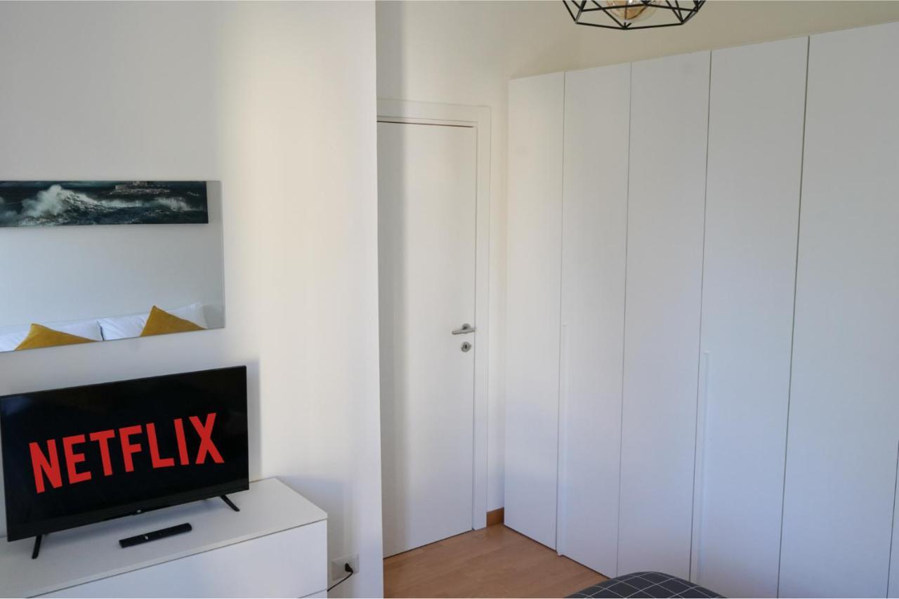 Appartement 10 Min From The Airport-Wifi-Free Parking à Samarate Extérieur photo
